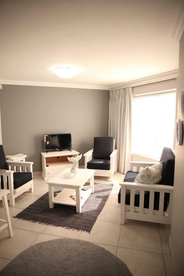 Mari-Amor Self-Catering Apartments Моссел-Бей Екстер'єр фото
